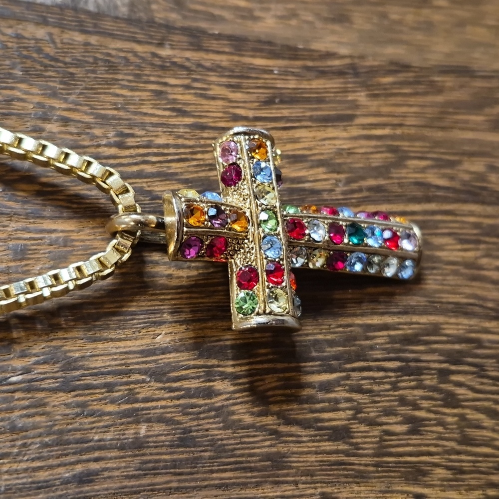 Colorful Rhinestone Gold Tone Cross Pendant Thick Gold Chain Necklace/Brooch - Picture 7 of 14